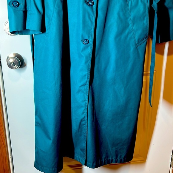 Towne from London fog trench coat color green, size 12 regular - Picture 4 of 11